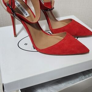 Steve Madden Red Suede Pointed-Toe Stiletto Pumps